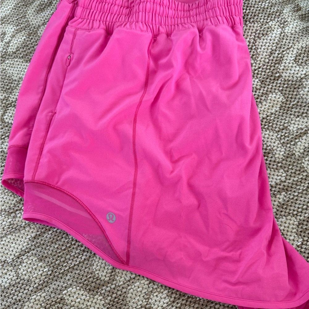 Lululemon Hotty Hot High-Rise 4” Shorts